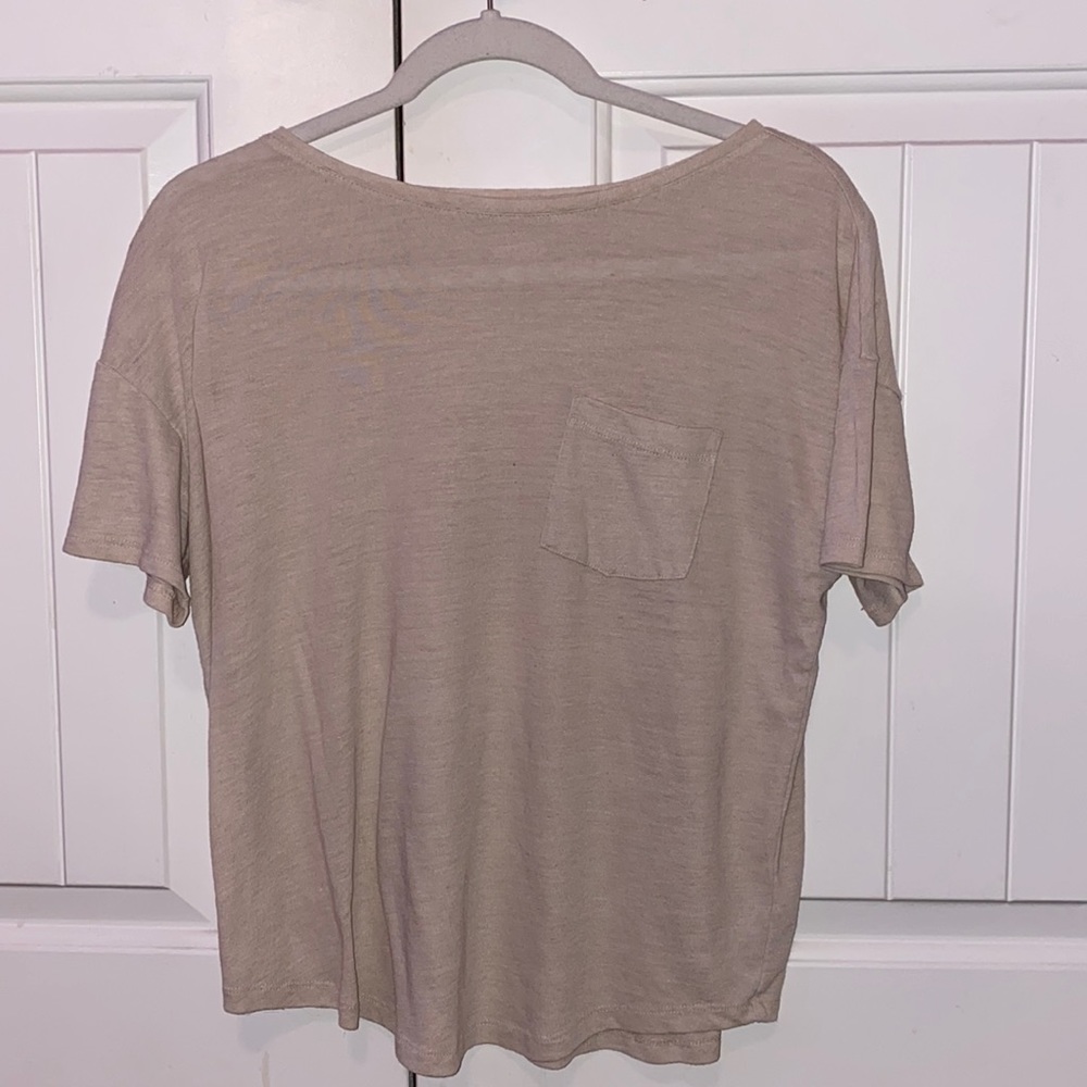 Old navy tee